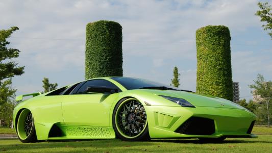 {網上賭場}(兰博基尼绿色跑车多少钱)