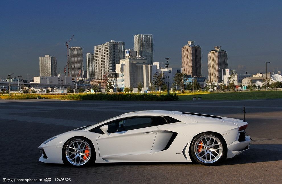 {老虎機}(摩托赛车图片大全跑车)